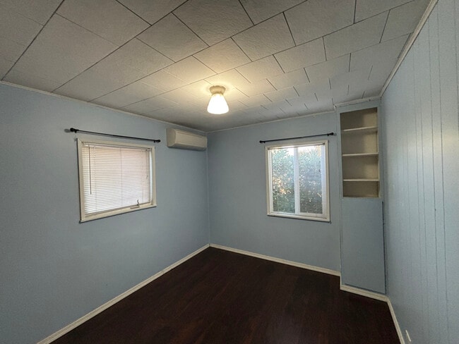 Photo - 108 SE 100th Ave