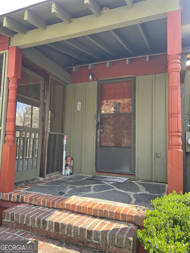 Photo - 115 Old Stone Rd