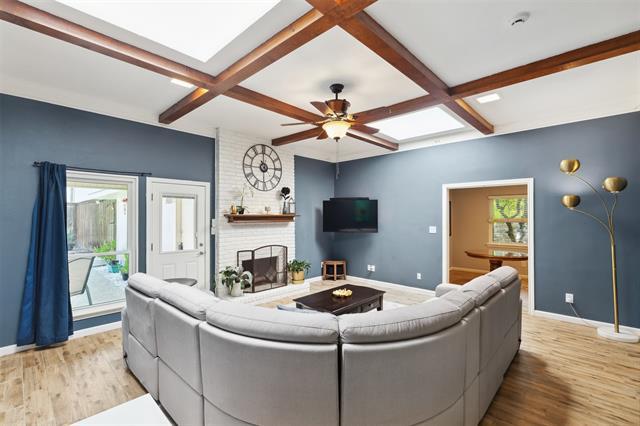 Photo - 3008 Kirby Dr