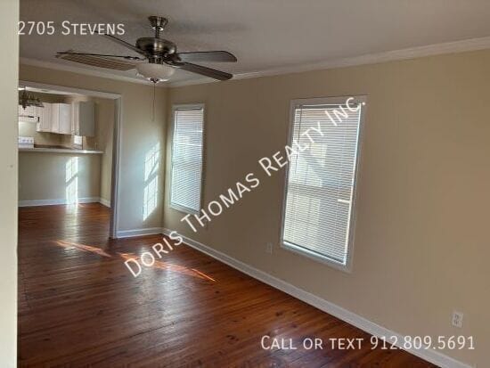 Photo - 2705 Stevens St