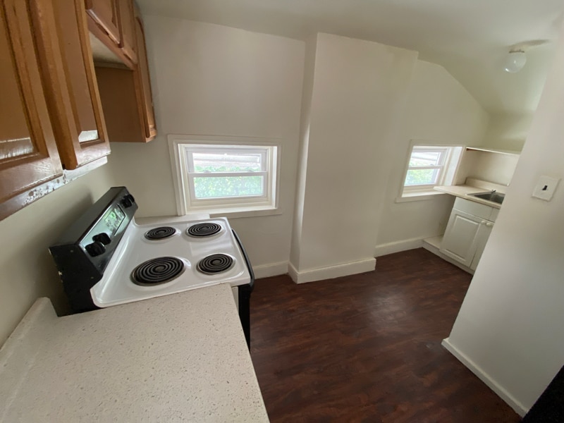 Photo - 1011 Swede St