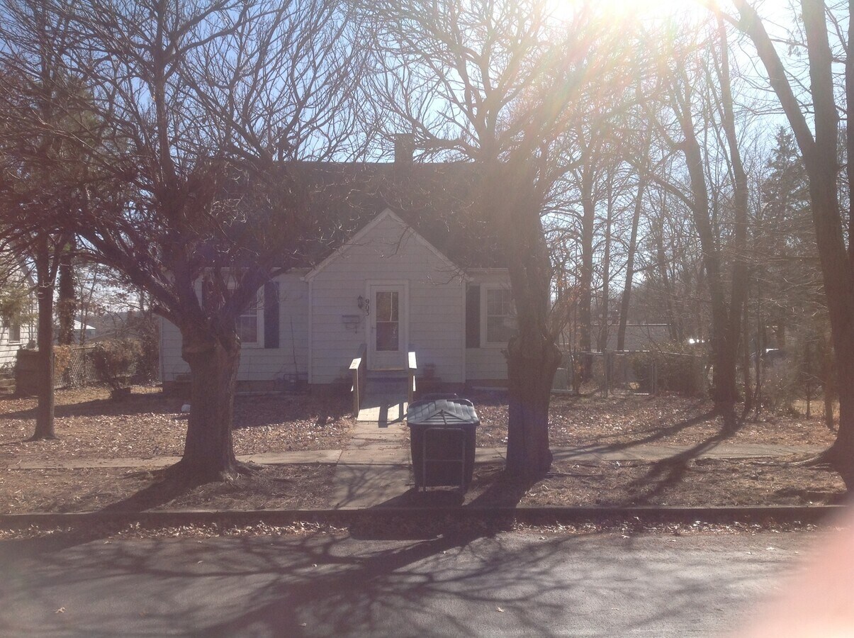 Newly remodeled! - Newly remodeled!