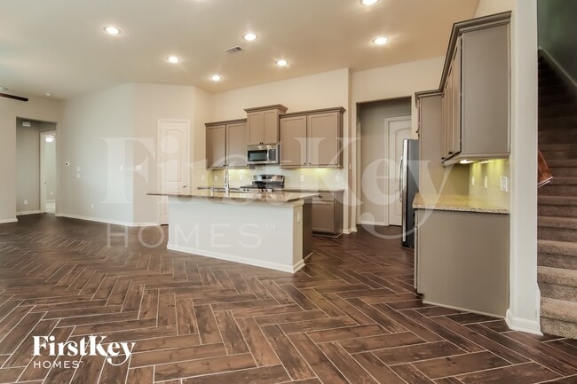 Photo - 2530 Duke Heights Ln