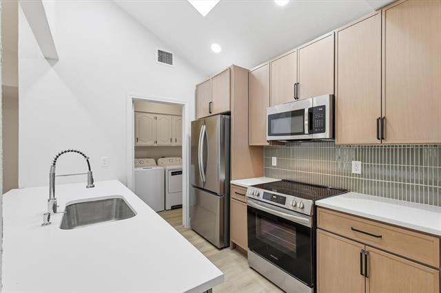 Photo - 4813 Via Ventura