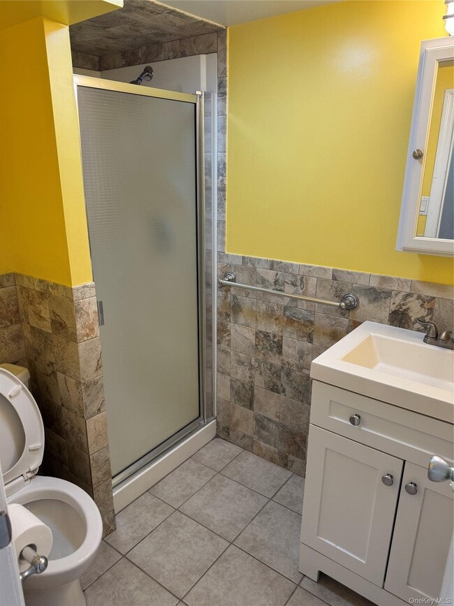 Photo - 56-25 136th St