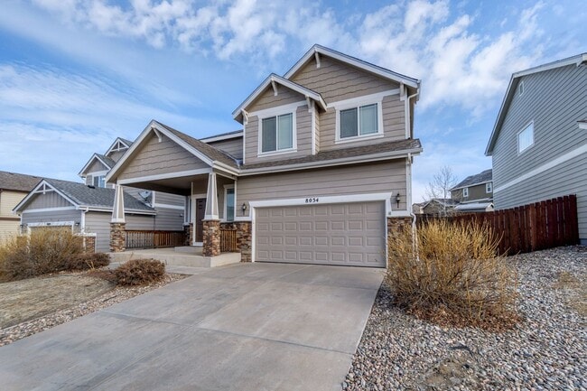 Building Photo - Beautiful 2 Story Home!