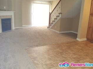 Photo - 814 SW Peach Tree Ln