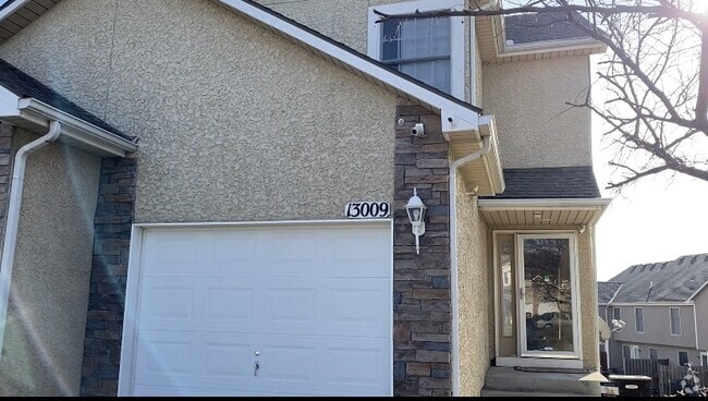Building Photo - 13009 Washington Ct Rental