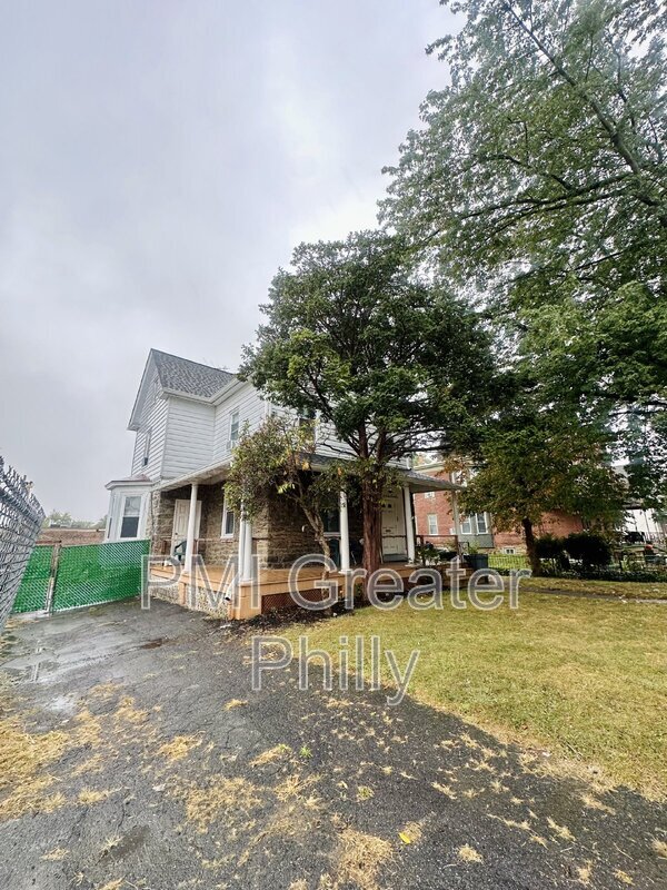 6425 Argyle St Unit 3RD FLOOR