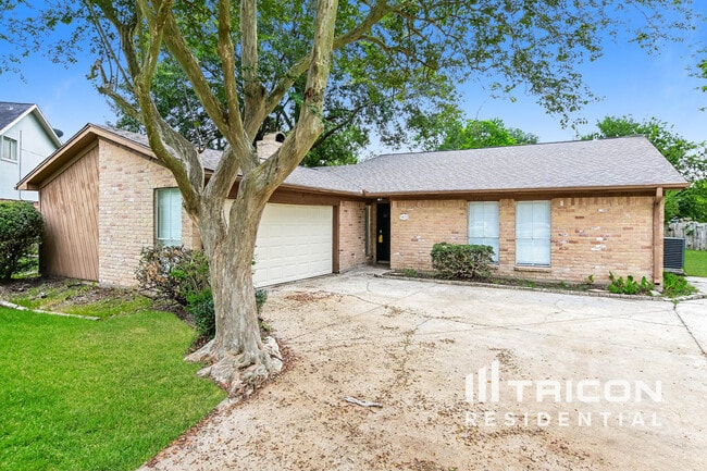 Building Photo - 7022 Sandy Knolls Dr Rental