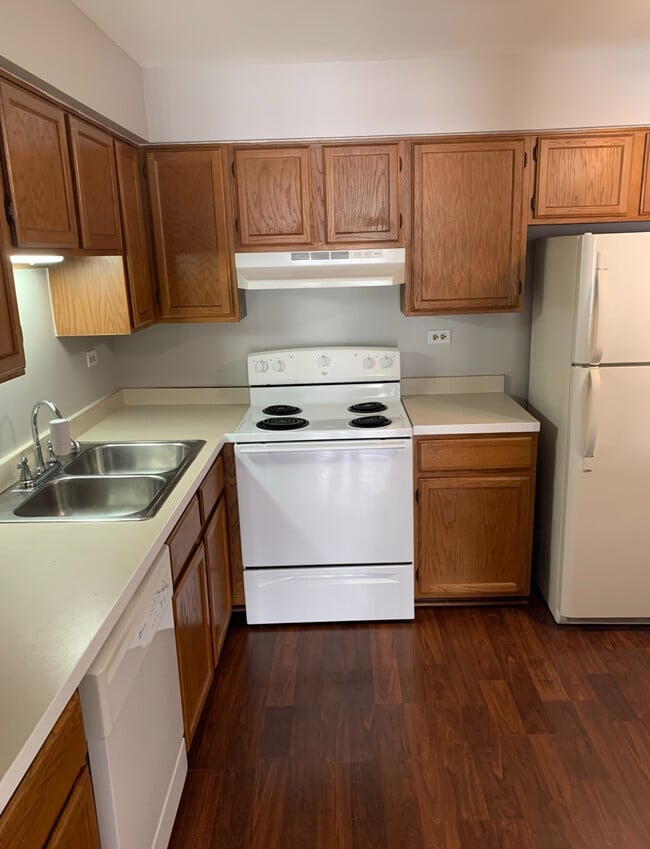 Photo - 1200 Whispering Hills Ct Unidad 1B