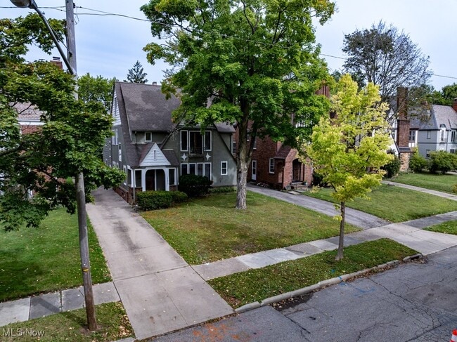 Photo - 18405 Newell Rd