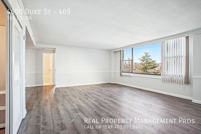 Photo - 4600 Duke St Unit 409