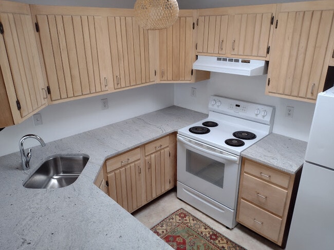 Stainless Undermount Sink Kohler Faucetts - 1307 N Clayton St Unit Penthouse
