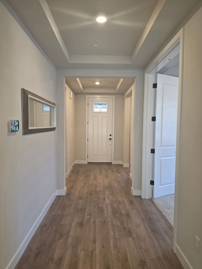 Photo - 3 Bedroom Plus Den Rambler in Arborwood!