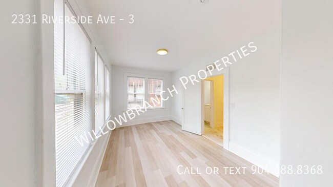 Building Photo - 2331 Riverside Ave Unit 3