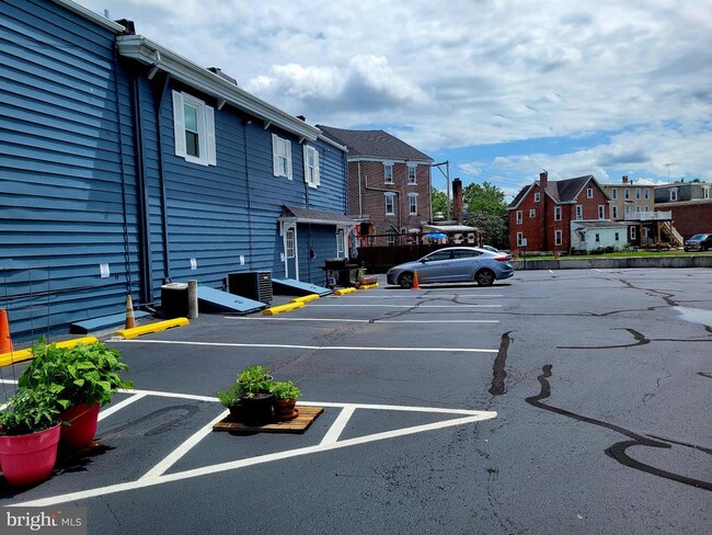 Photo - 25 E Bridge St Unit 3