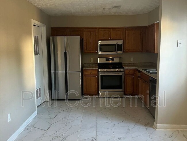 Photo - 3543 N Hopkins Ct