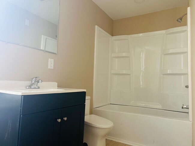 Photo - 440 Winona St Unit 440 Winona St