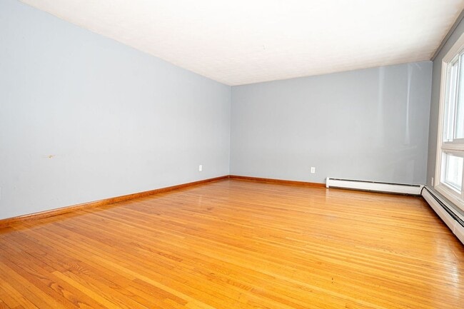 Photo - 24 Honduras Ln