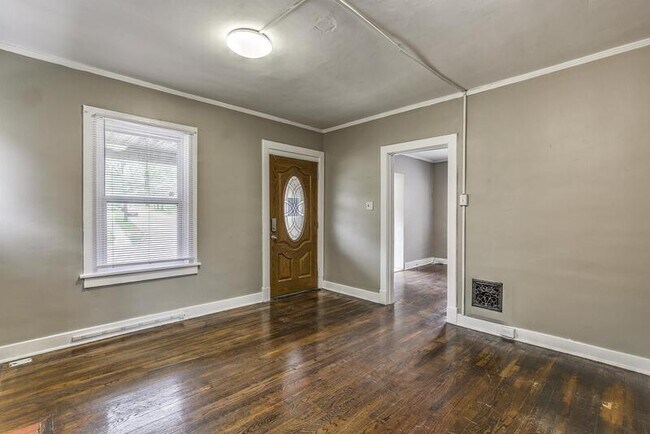 Photo - 2309 S Big Bend Blvd