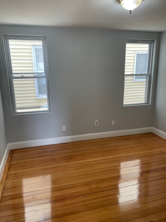 Photo - 83 Norwood St