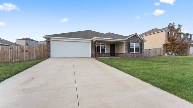 Photo - "Charming 4-Bedroom Home with Granite Touc...