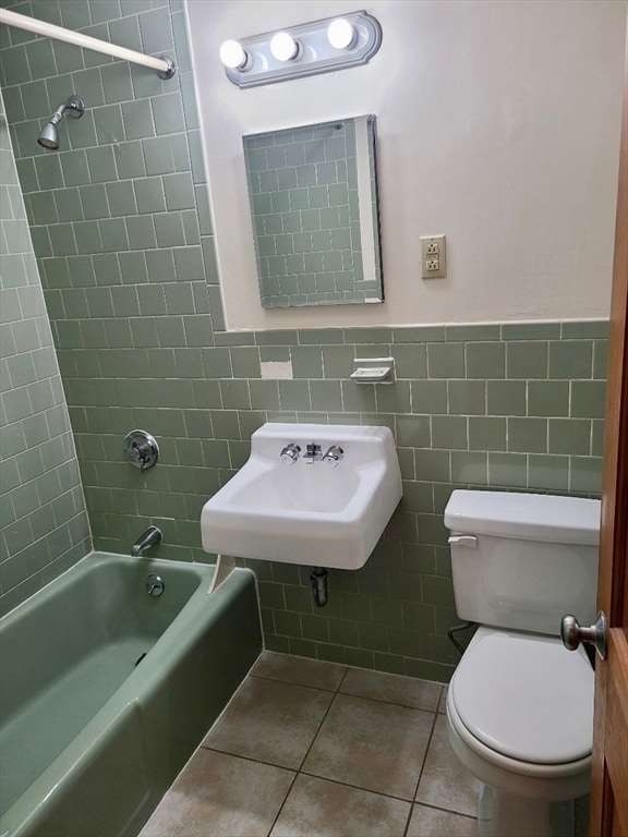 Photo - 907 Beacon St Unit 3