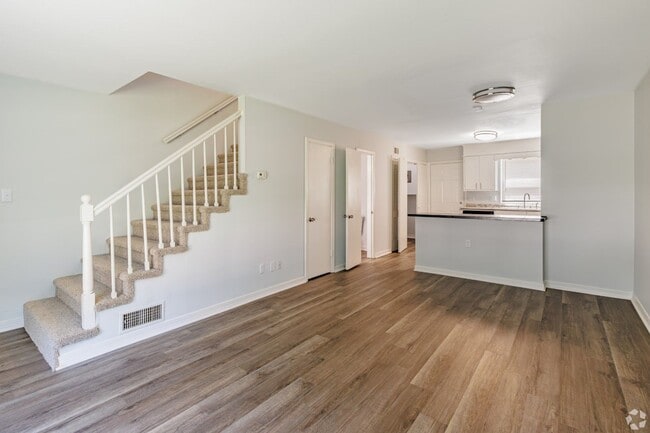 Lionchase Apartments