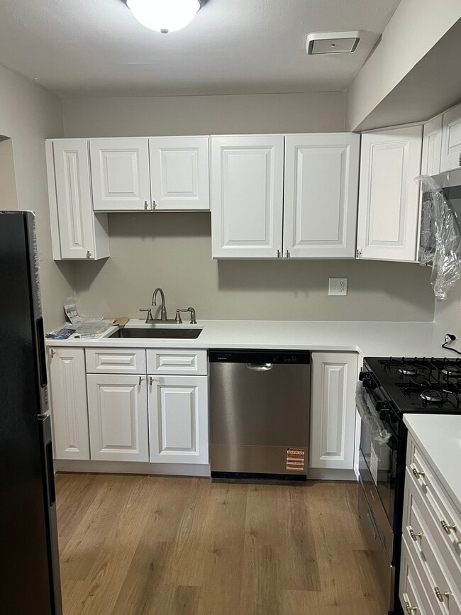 Photo - 9S110 Lake Dr Unit 14-107