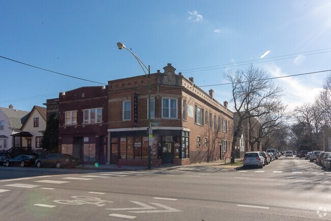 Building Photo - 2901 N Kedzie Ave Unit F3 Rental