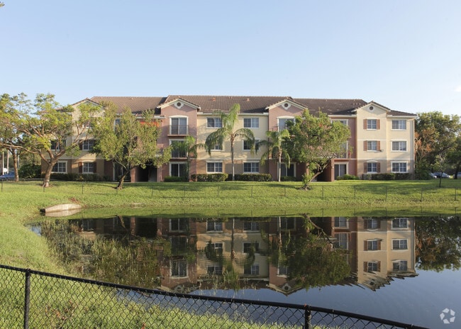 Sanctuary Cove Apartments