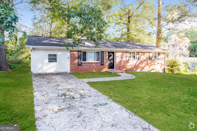 Building Photo - 1941 Maywood Pl NW Rental