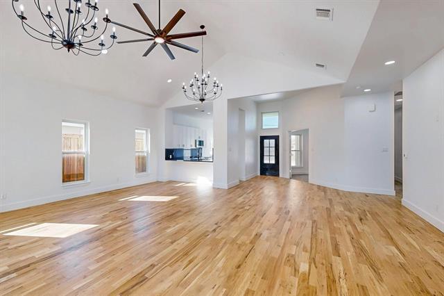 Photo - 1812 Muncie Ave