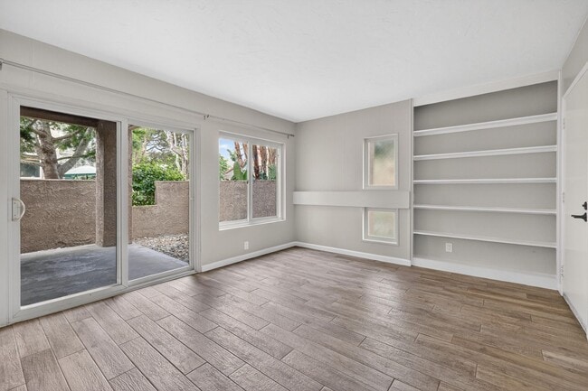 Photo - Large One Bedroom For Rent - Huntington Beach