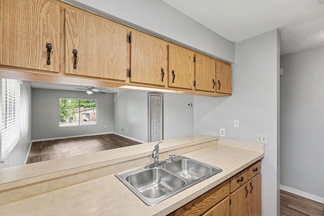 Photo - 2280-2286 Fox Hollow Dr. Unit 2286
