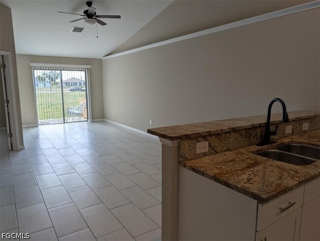 Photo - 2805 SW 8th Pl