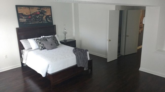 Photo - Fountainbleau