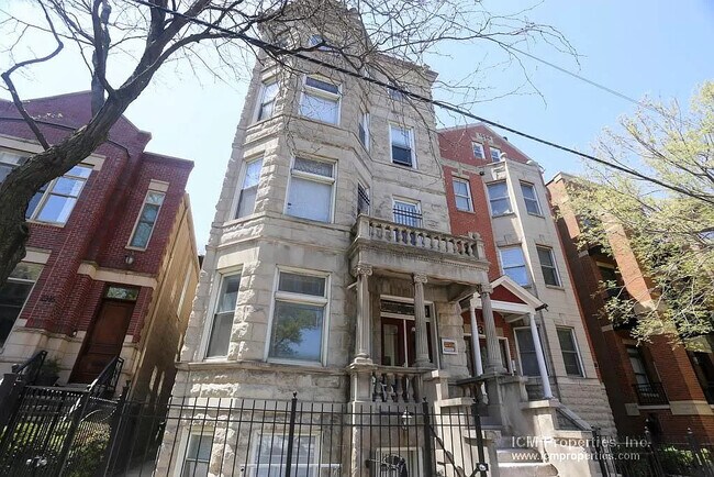 Photo - 2318 N Southport Ave Unidad 2R