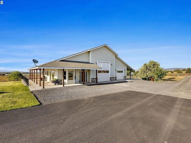 Photo - LUXURY FURNISHED ADU FOR RENT – 915 Sq. Ft. Private Retreat