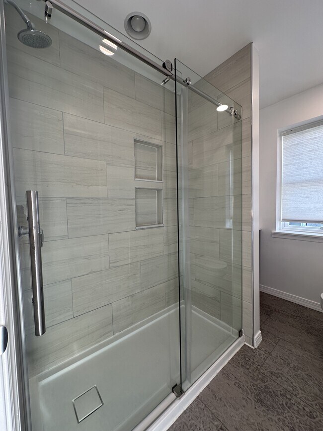 Photo - 1022 Carpenter St