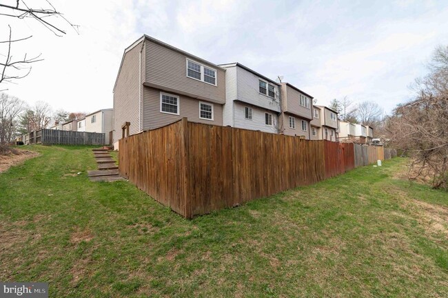 Photo - 5569 Caithness Ct