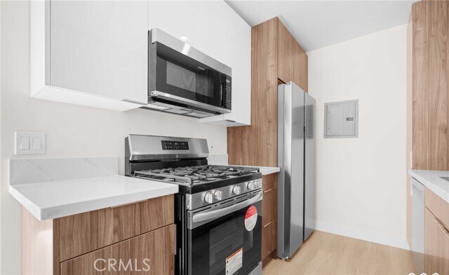 Photo - 7961 Willis Ave Unidad 18