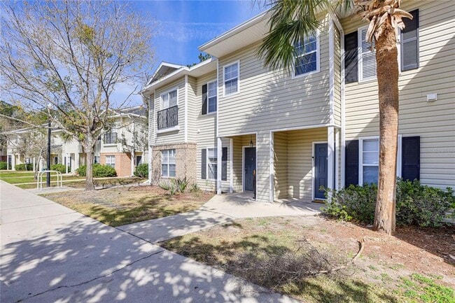 Building Photo - 4988 NW 43rd Ave Unit 103