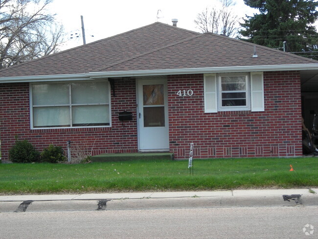 Building Photo - 410 W Philip Ave Rental