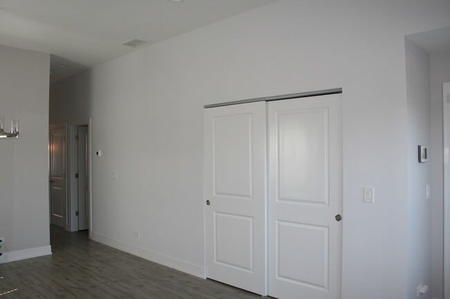 Photo - 3706 N Drake Ave Unit 1