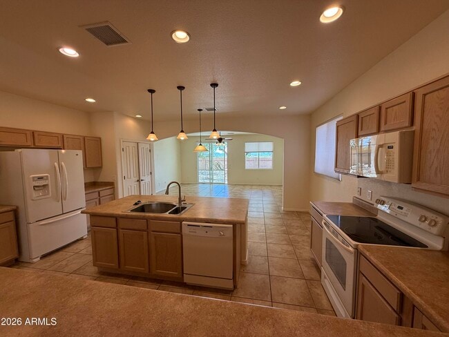 Photo - 657 Tanner Dr
