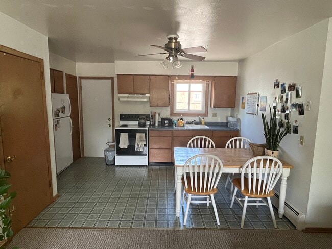Kitchen - 2838 Dahle St Unidad C