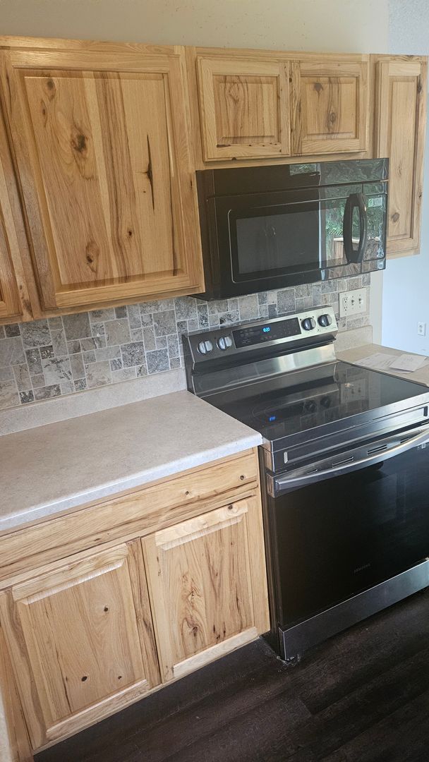 Photo - Cute 4 Bedroom House in Midtown FC