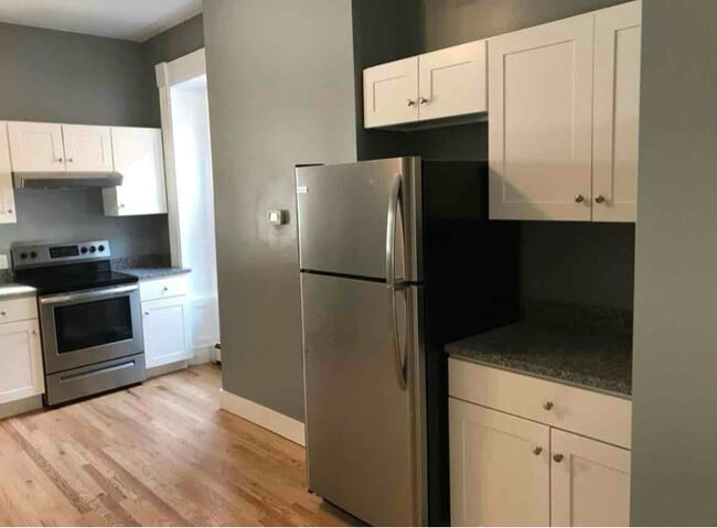 Photo - 74 3rd St Unit 2